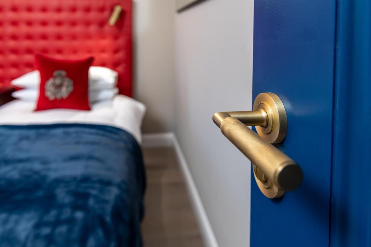 Relax in Super Size Copper Tub - 2 bedroom villa Inverness Esterno foto