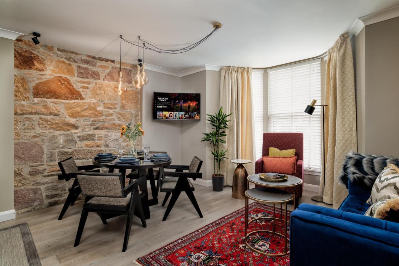 Relax in Super Size Copper Tub - 2 bedroom villa Inverness Esterno foto