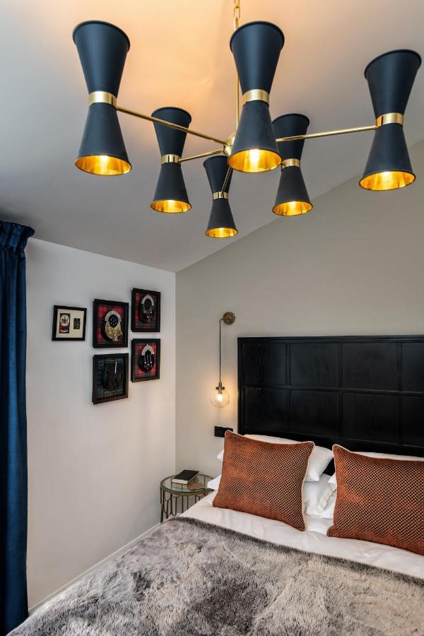 Relax in Super Size Copper Tub - 2 bedroom villa Inverness Esterno foto